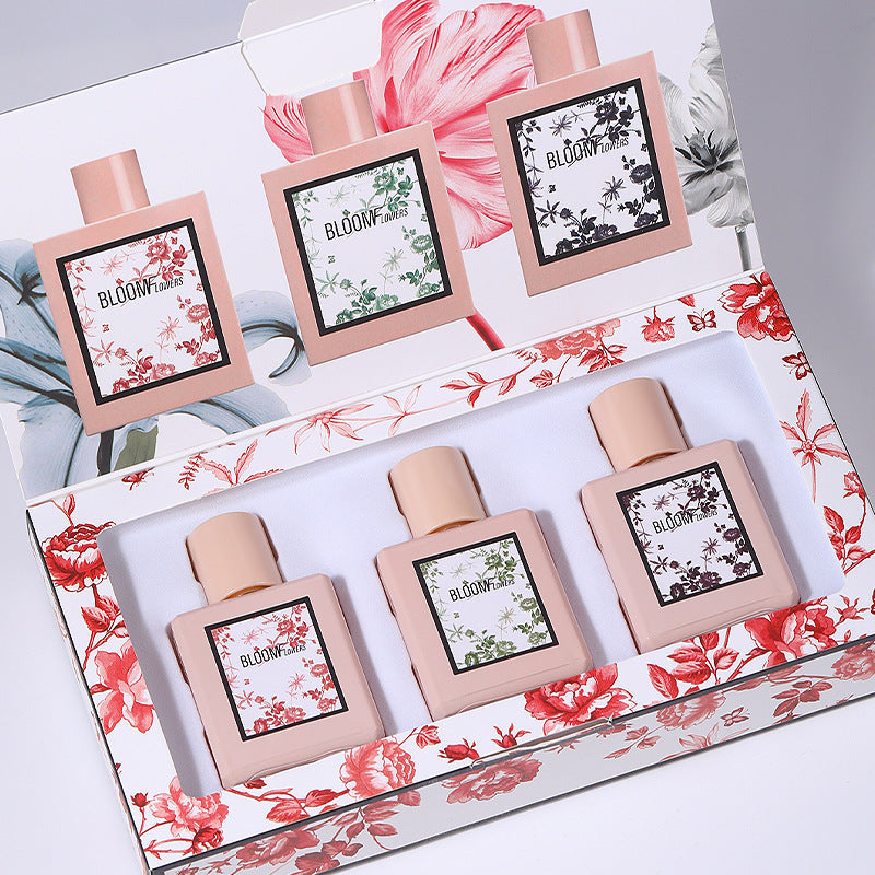 Small town Yixiang flower joy blooming women's perfume set lasting light fragrance vibrato hit Vietnamese perfume gift box wholesale