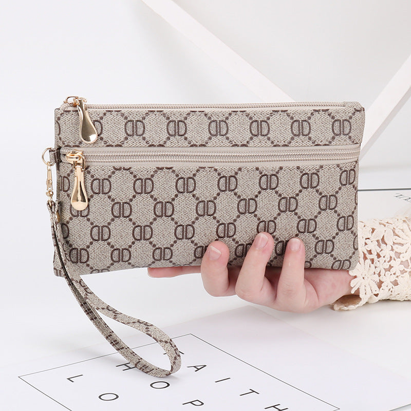 Clutch bag 2024 new style women's wallet fashionable and versatile casual mobile phone bag women's coin purse simple small square bag 