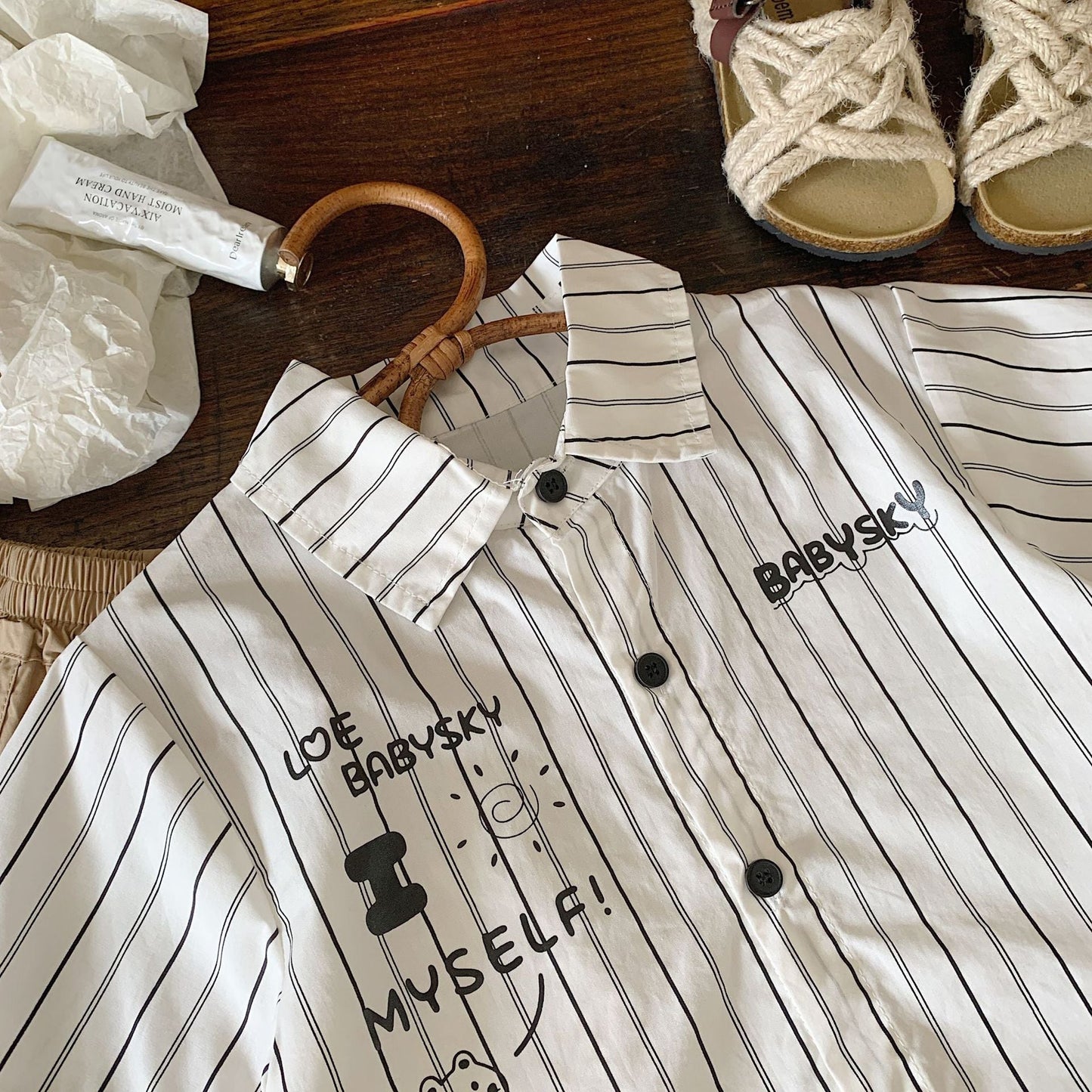 Children's shirt Bangcheng 2024 summer boys and girls black and white vertical striped shirt children's clothing lapel short-sleeved top G0173