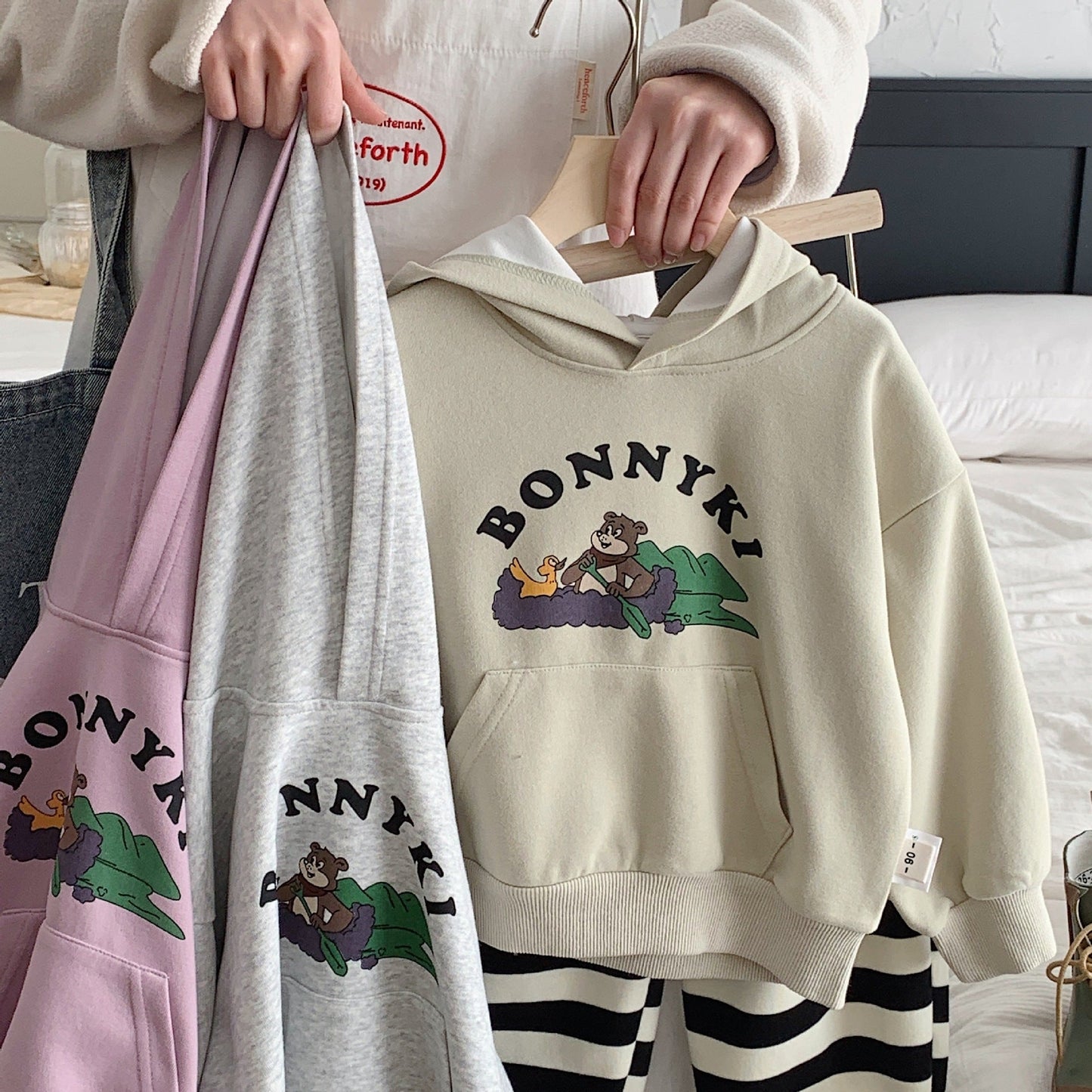 Children's sweatshirt Bangcheng 2024 spring boys and girls paddle bear pullover new Korean style top trend G0037