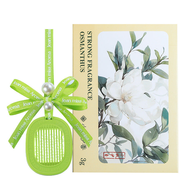 Xiaocheng Yixiang new car aromatherapy lasting fragrance gardenia fragrance osmanthus fragrance pendant car perfume wholesale