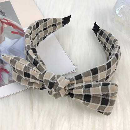 Big Bow Headband for Women Korean Cute Retro Temperament Christmas Hair Clip Checkered Fabric Headband Hair Cave