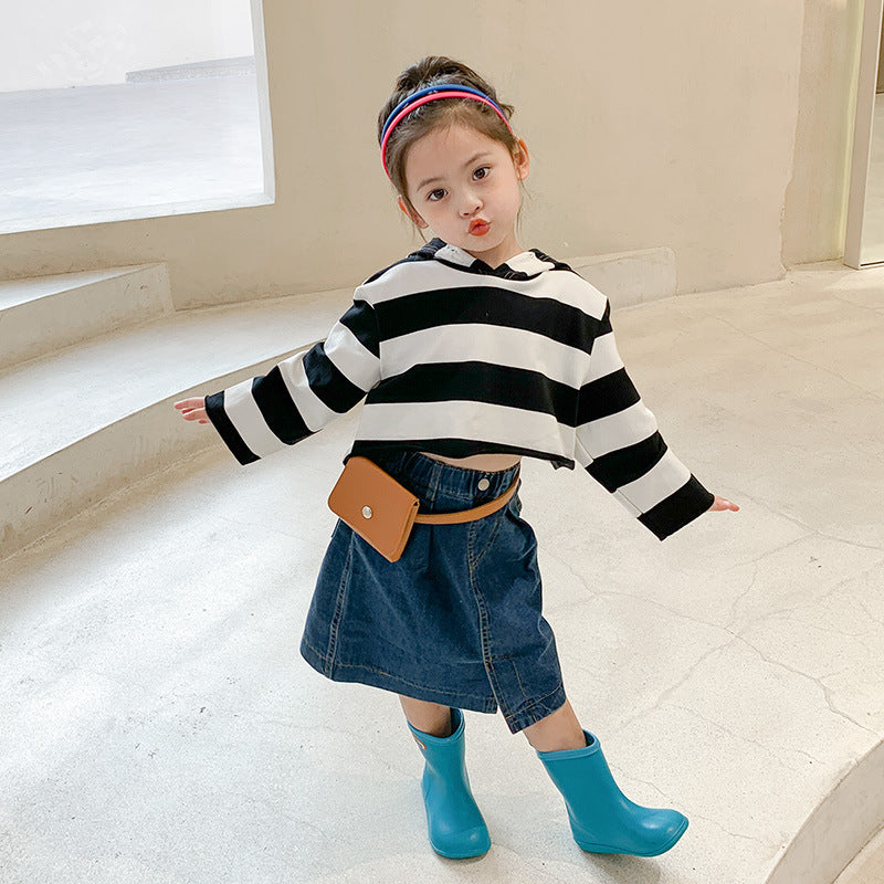 2021 Spring and Summer New Korean Version Small and Medium-sized Children's Girls Striped Short Long-sleeved Sweatshirt Fashion Hooded Sweatshirt Trend