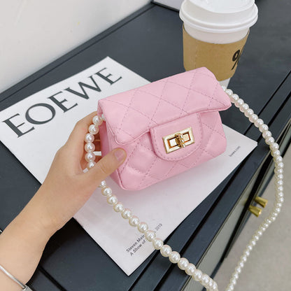 Small Chanel style crossbody bag ins net red children's shoulder bag pearl shoulder strap coin purse girls accessories bag wholesale