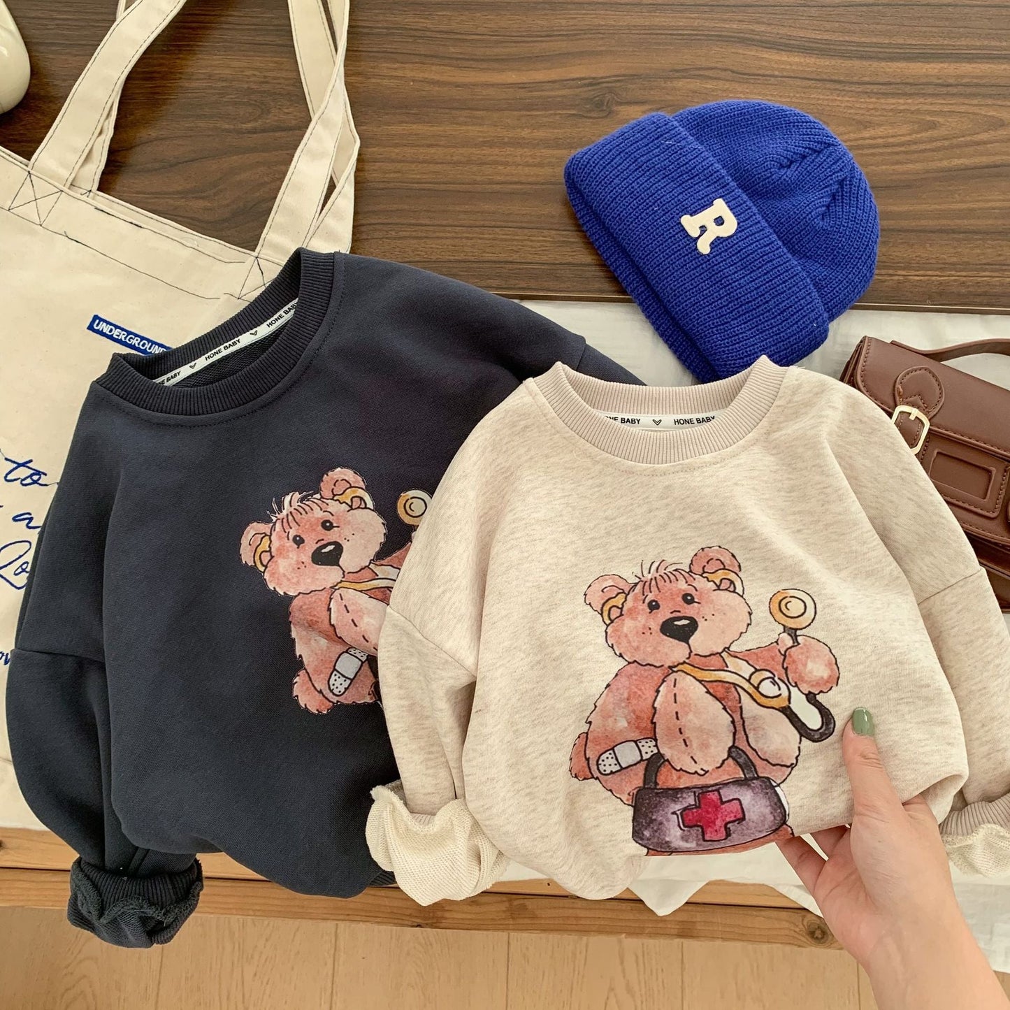 Children's sweatshirt 2024 Bangcheng spring new products boys and girls printed bear sweatshirt baby pullover top C0224