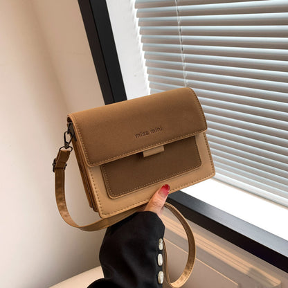 Retro fashion simple temperament small bag 2024 autumn and winter new all-match ins ladies crossbody small square bag female 