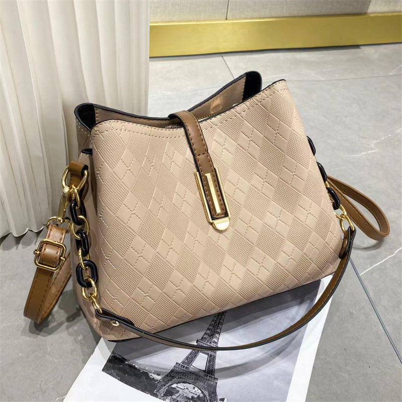 2024 women's bag rhombus large capacity handbag shoulder messenger bag tote bag daily texture autumn and winter one piece wholesale new 