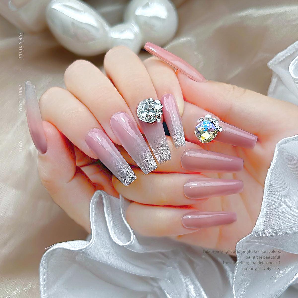 Nail art diamond jewelry wearable nail art pointed bottom crystal pile diamond finished product fat square pearl rhinestone diamond ball nail accessories