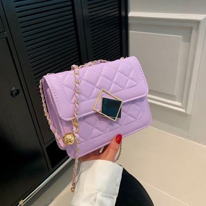 2024 autumn and winter new fashion diamond chain small bag one shoulder crossbody small square bag foreign temperament women's bag wholesale 