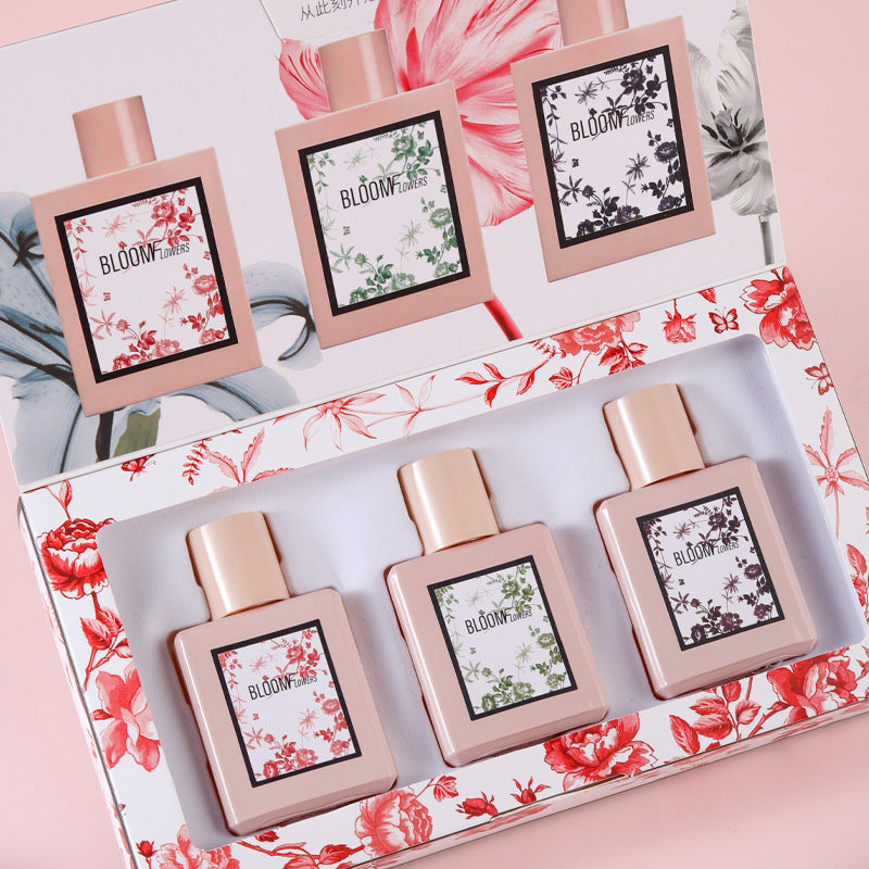 Small town Yixiang flower joy blooming women's perfume set lasting light fragrance vibrato hit Vietnamese perfume gift box wholesale