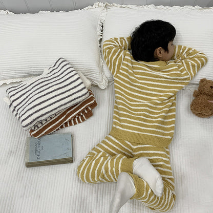 Amo Beibei children's 2024 winter thick warm home clothes boys and girls Korean velvet striped pajamas set trend