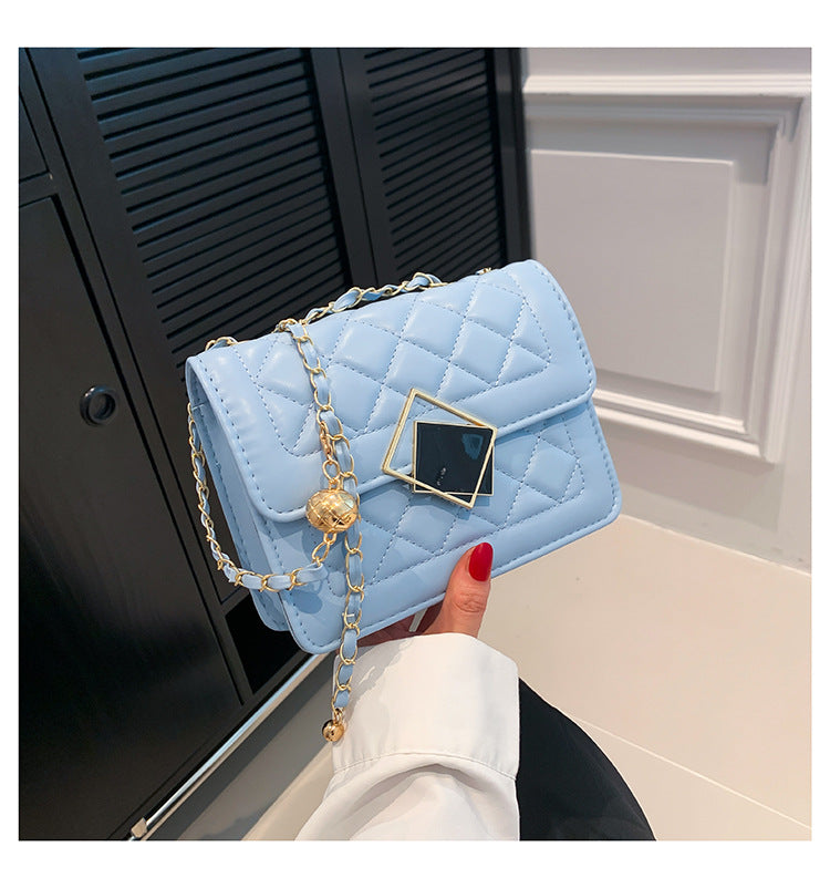 2024 autumn and winter new fashion diamond chain small bag one shoulder crossbody small square bag foreign temperament women's bag wholesale 