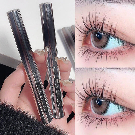 Cappuvini small steel tube mascara curls and lengthens for a long time, sets quickly, dries, is waterproof, and does not smudge. It has an extremely fine brush head