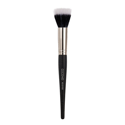 GECOMO flat head dot color blush brush does not eat powder easy to apply makeup long handle soft hair makeup brush makeup artist beauty tool