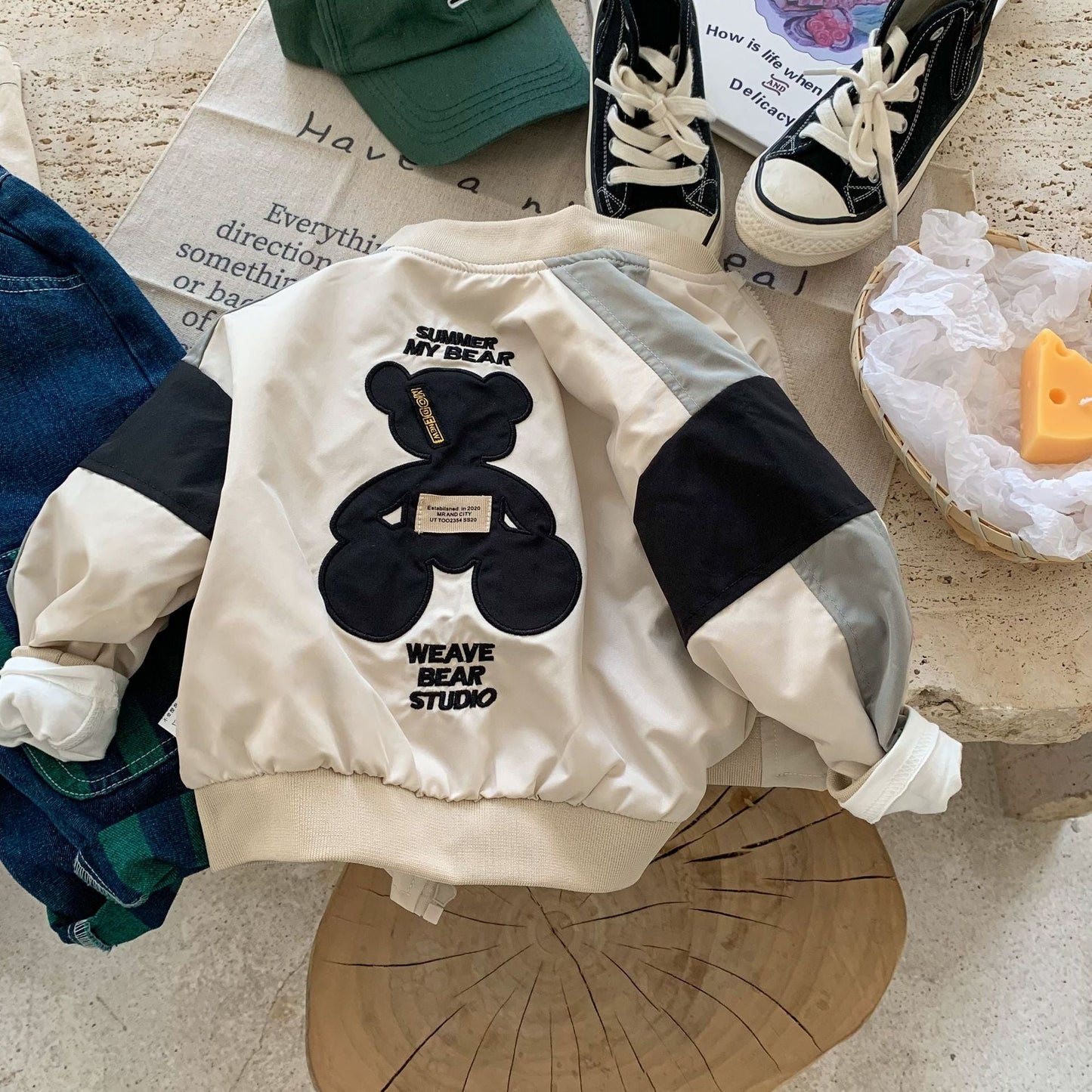 Children's jacket 2024 Bangcheng spring new boy's casual bear color matching jacket cartoon jacket trend C0241