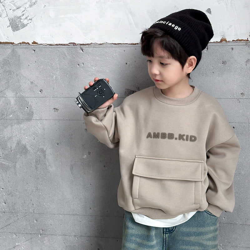 Amo Beibei children's plush three-dimensional letter top boy 2023 winter handsome big pocket Austrian grain fleece sweatshirt