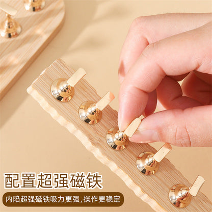 Japanese minimalist style nail base log nail support metal strong magnetic wear nail practice nail piece support clay display stand