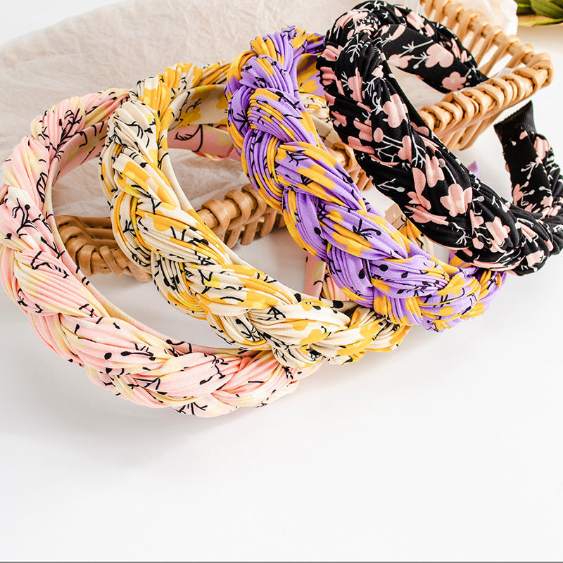 AliExpress hot sale French style headband for women European and American floral pleated head buckle twist winding all-match fabric headband hair cave