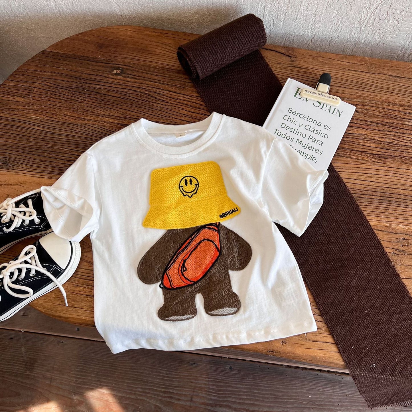 2024 summer new boys cartoon cute hat bear fashion children's trendy short-sleeved T-shirt