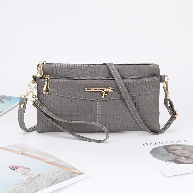 Fashion messenger bag new style shoulder bag 2024 Korean version women's bag versatile handbag casual ladies mother small shoulder bag 