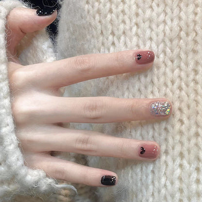 Autumn hot-selling wearable nail wholesale short black love glitter hot girl nail art nail piece pure desire style nail patch