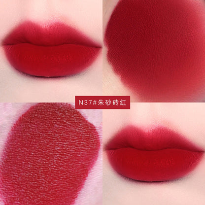 NOVO Retro Small Tube velvet lipstick ផ្តល់សំណើម និងរលោង មិនងាយរសាយ គ្រឿងសម្អាងមានច្រើនពណ៌ និងជាប់បានយូរ មានលក់ដុំ 