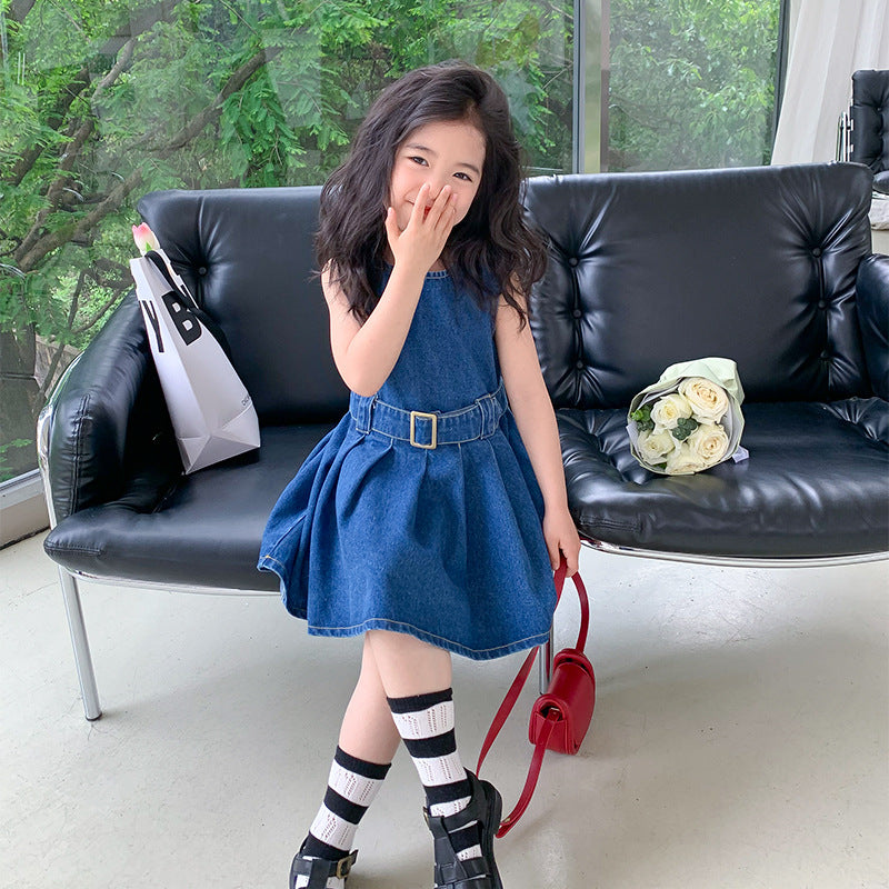 Korean children's clothing 2024 summer new girls denim dress Western style children's sleeveless vest dress princess dress trend