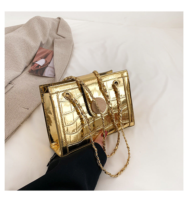 Lacquer stylish design handbag 2024 autumn new style trend shoulder messenger bag fashionable underarm chain bag trend 