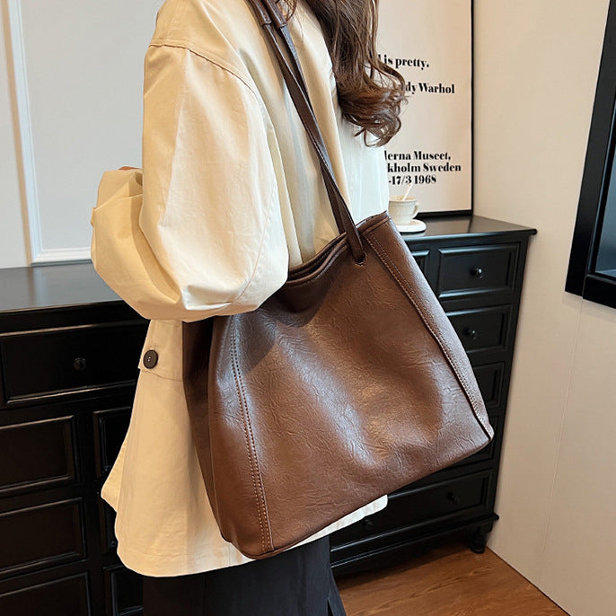 Cross-border large bags women's autumn and winter new large capacity shoulder tote bag fashionable all-match retro messenger bag 