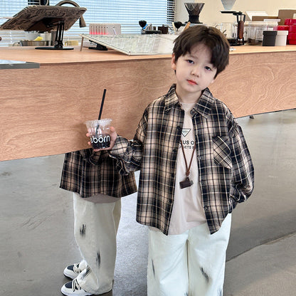 Amo Beibei 2024 Spring Children's Shirt Boys Handsome Korean Lapel Top Baby Loose Plaid Shirt