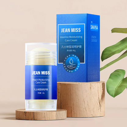 Xiaocheng Yixiang's new hand cream and body cream moisturizes and nourishes the skin to prevent dryness and cracking. Vaseline care cream 