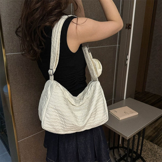 កាបូប Crossbody បែបលោកខាងលិចសាមញ្ញ 2024 រដូវស្លឹកឈើជ្រុះម៉ូដថ្មីពពុះពិនិត្យកាបូបស្មាស្ត្រីស្រស់តូចរបស់សិស្ស 