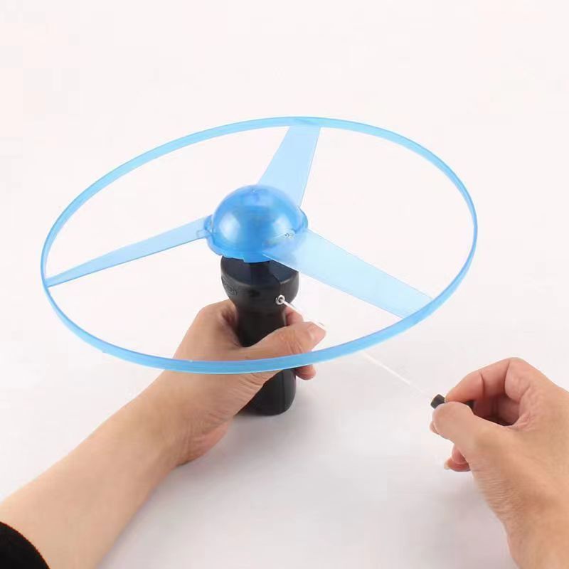 Luminous pull-wire flying saucer UFO flying disc 3 lights flying saucer flying fairy children's luminous toys wholesale stall supply