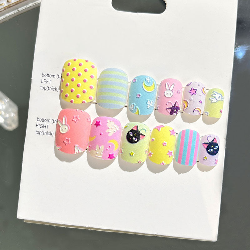 Wearable nail art finished nail pieces adult short bridal style embossed nude 2023 new nail stickers