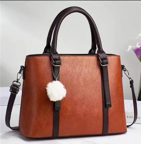 2024 autumn and winter women's bags new European and American retro large-capacity handbags trendy fashion one-shoulder messenger mother's bag 