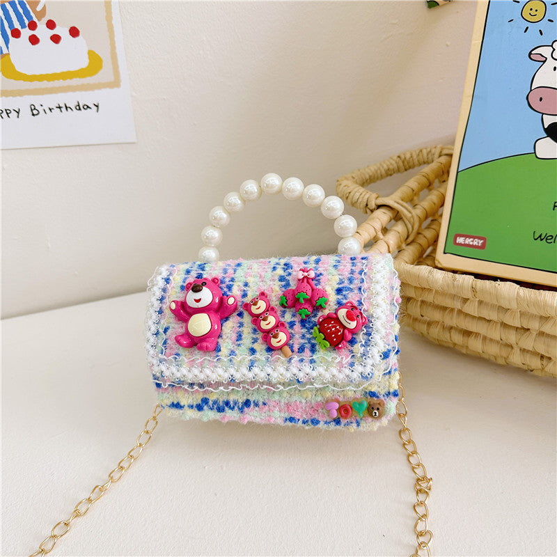 Korean version children's accessories bag female cartoon cute small fragrance style princess chain bag fashion pearl handbag wholesale 