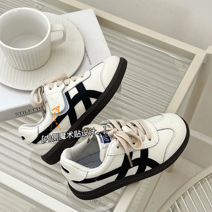 Children's shoes 2023 autumn boys and girls contrast color soft sole comfortable German training shoes baby Velcro low-top sneakers trend