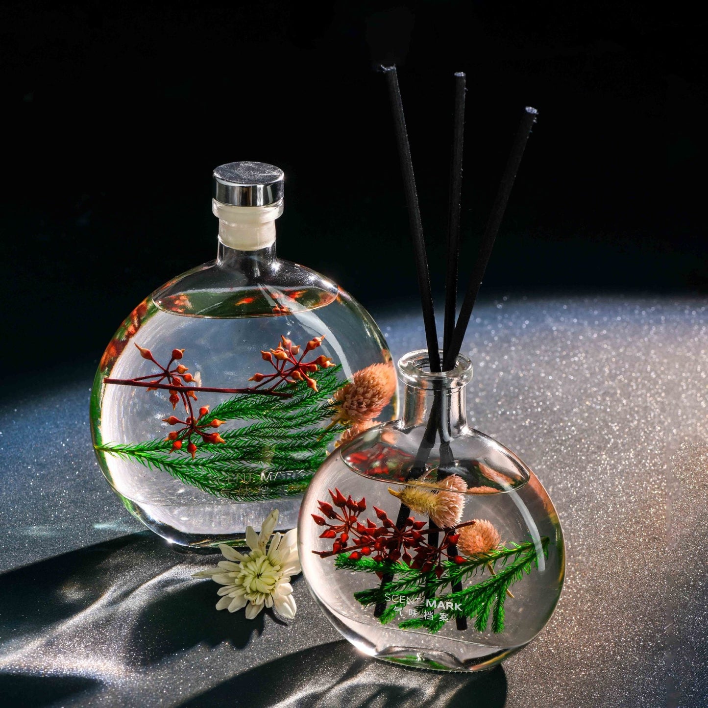 High-end fireless aromatherapy large-capacity liquid essential oil aromatherapy still life ornaments Chinese style light fragrance air freshener 