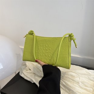 Western-style simple underarm bag women's bag 2024 autumn new fashion trend shoulder bag casual trend small square bag 