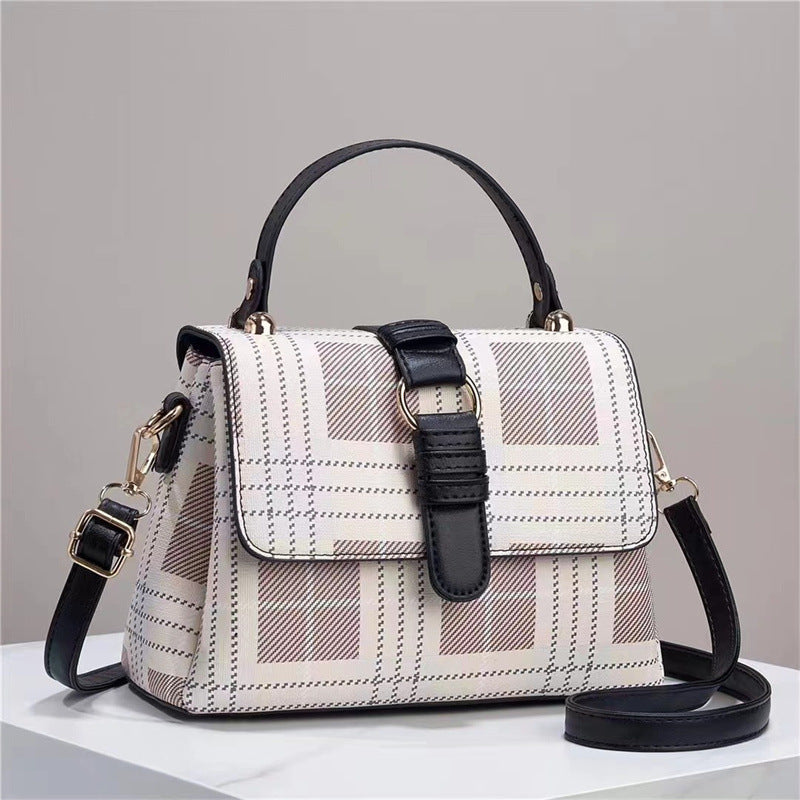 2024 autumn and winter new style bags women's single shoulder crossbody bags trendy fashion checkered stripes women's bags handbags one piece drop shipping 