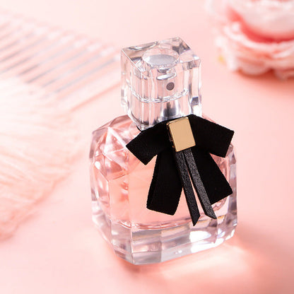 Women's perfume fresh and lasting light fragrance reverse Paris women's perfume Douyin live broadcast hot selling female Vietnamese perfume