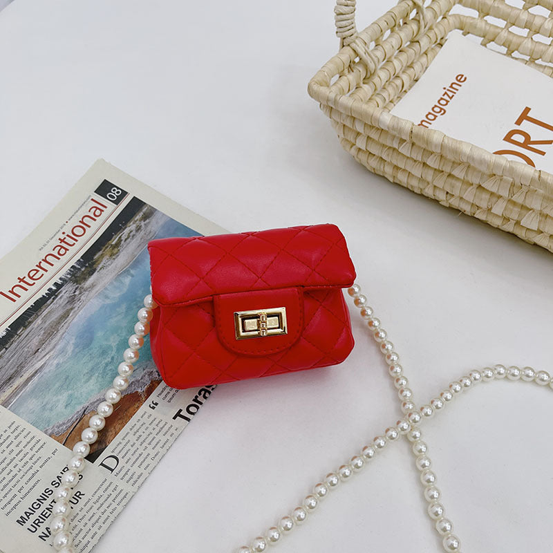 Small Chanel style crossbody bag ins net red children's shoulder bag pearl shoulder strap coin purse girls accessories bag wholesale