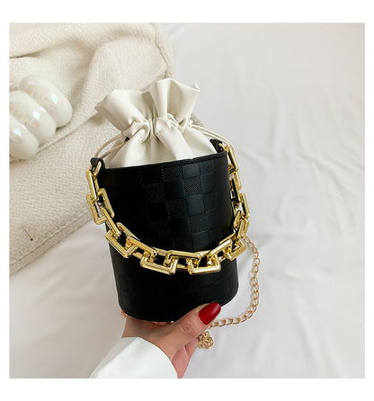 Foreign trade new popular texture simple chain small bag fashion trend bucket shoulder crossbody solid color trendy bag 