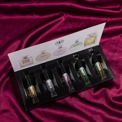 Xiaocheng Yixiang women's perfume sample gift box trial pack lasting light fragrance Q version men's perfume set wholesale 3ML