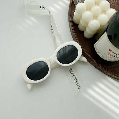 Children's fashion glasses boys and girls 2023 summer new versatile sunglasses baby light-proof sunglasses decorative glasses trend