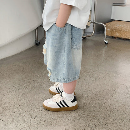 Children's pants boys ripped denim shorts baby outer wear 2024 summer new boys loose shorts