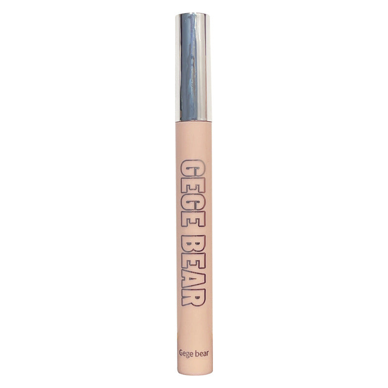 Gegebear slim and curling mascara with a thin brush head is dense, waterproof, long-lasting and styling without smudging.