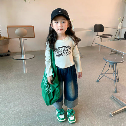 Korean children's clothing 2023 autumn new small and medium-sized suits for girls with printed letters long sleeves children's fashionable tight bottoming shirts