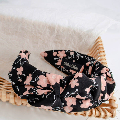 Cross-border supply of French headband for women, European and American retro pleated face wash head buckle hairpin, small floral simple daisy headband