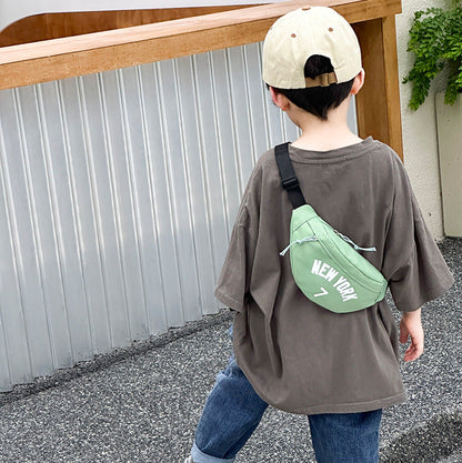 Children's letter shoulder bag casual versatile boy chest bag breathable Korean version boy baby waist bag travel letter bag